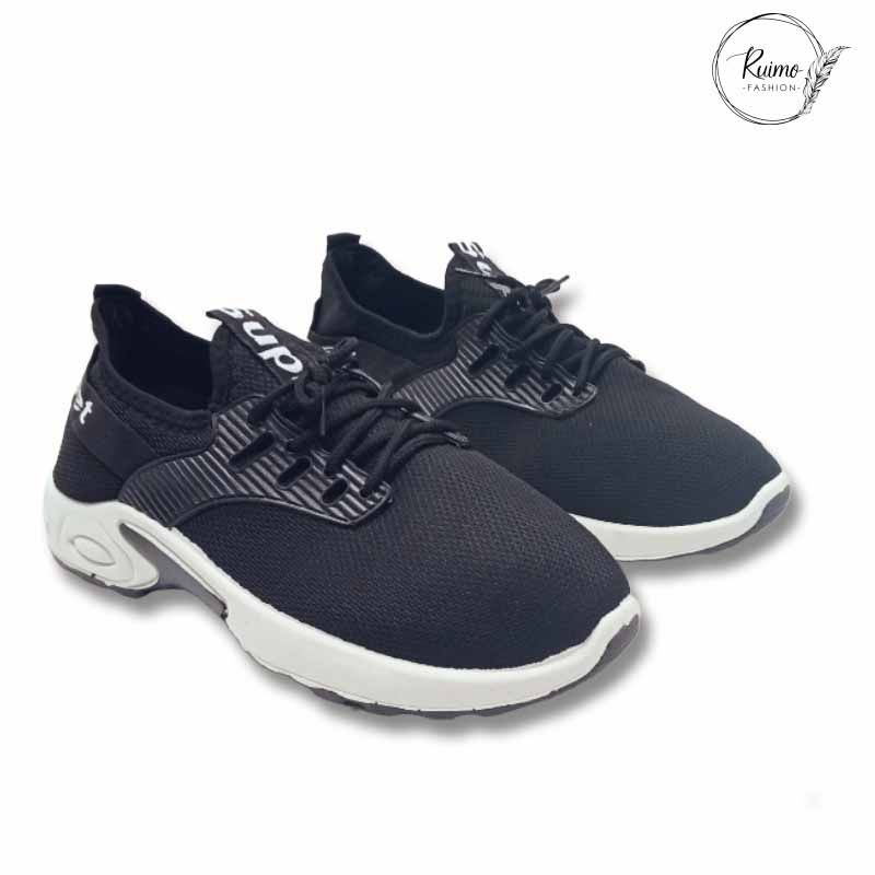 Sepatu Sneakers Pria Terbaru Fashion Import - 8013