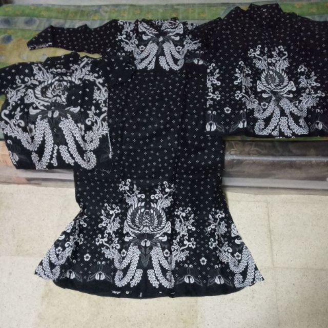 Couple Family Long Dress Batik Gurita Putih Copel Keluarga Gamis Sarimbit