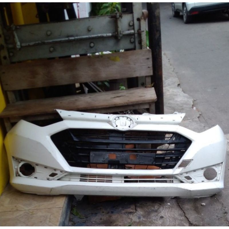 Bemper depan daihatsu Sigra tahun 2018 2019 2020