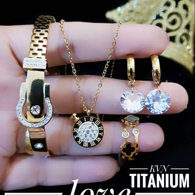 Titanium set perhiasan 1304k