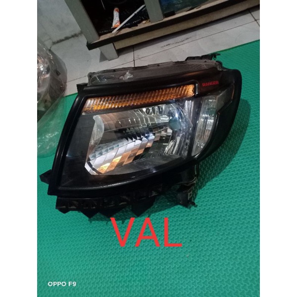 head lamp Ford ranger 2013 2016