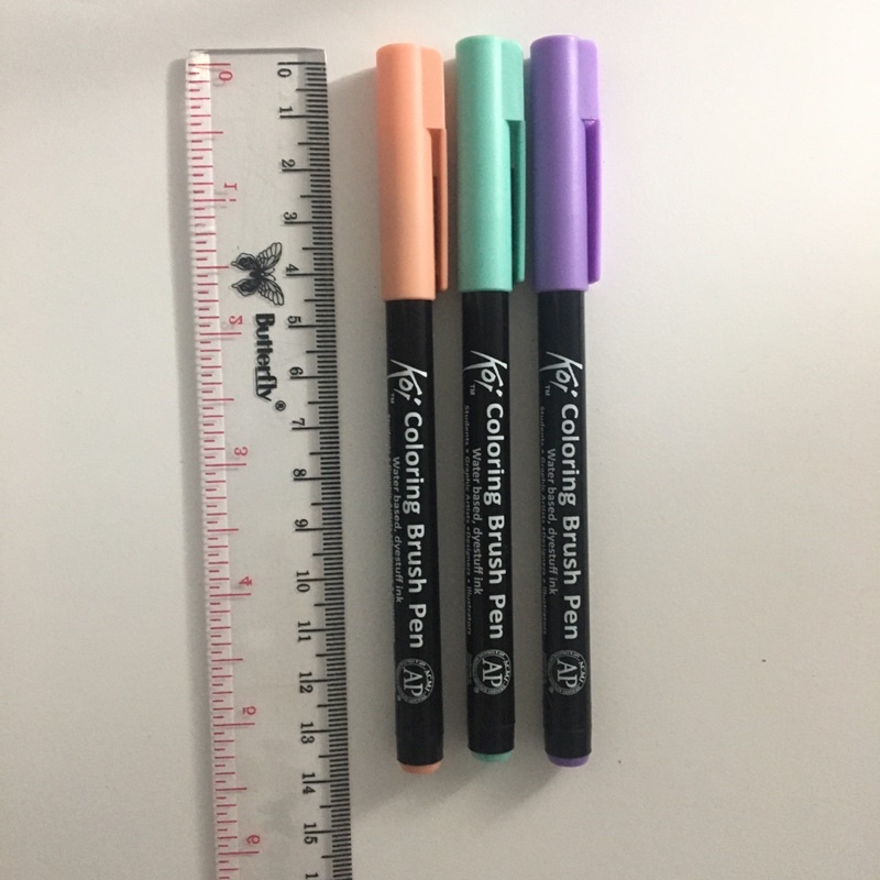 

Preloved Sakura Koi Brush Pen Set