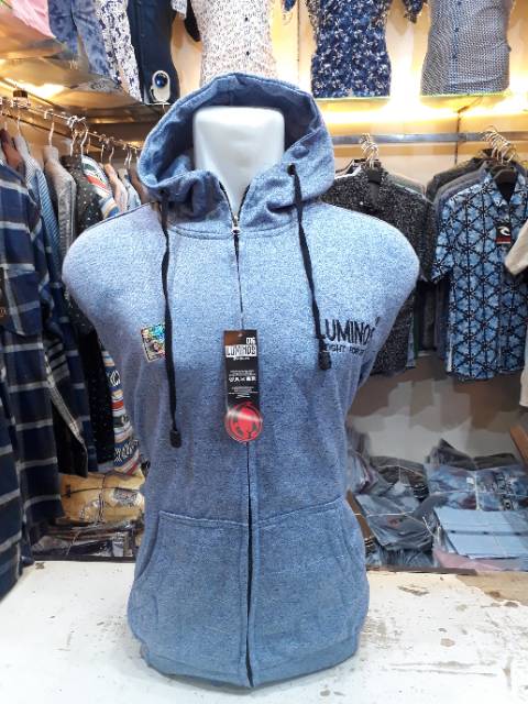 Jaket hoddie tuton