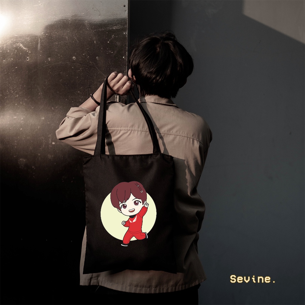 Sevine Totebag Tas Wanita Tote bag Resleting Cetak DTF Black Series Korean Style - CH3