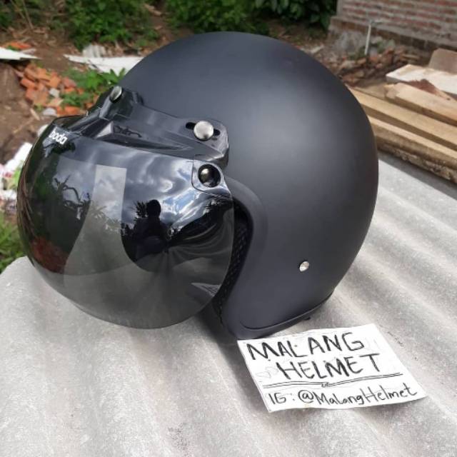 Helm bogo retro polos hitam dop