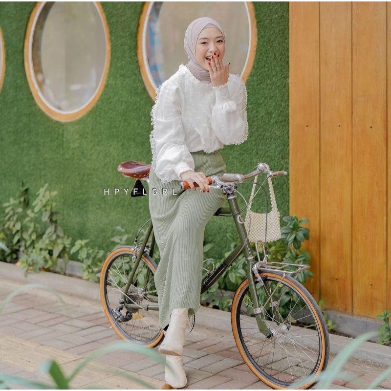 ADEEVA SKIRT / ROK RAJUT / ROK IMPORT PREMIUM