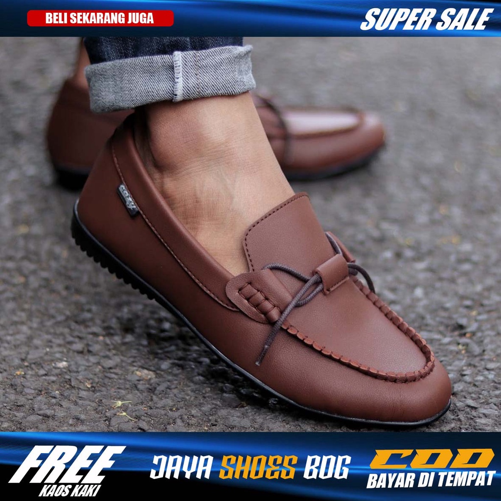 KYOTO|Sepatu Slip On Casual Pria Trendy Original Distro Pantofel Hitam Pria Kerja Kantor Casual Slop Kekinian