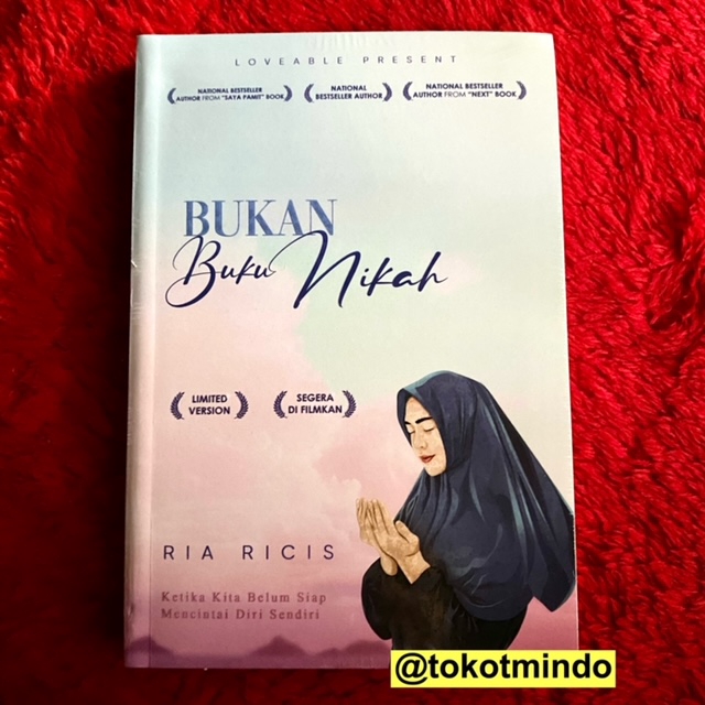 Bbn Bukan Buku Nikah Ria Ricis Limited Version Ttd Penulis Bonus Podcast Shopee Indonesia