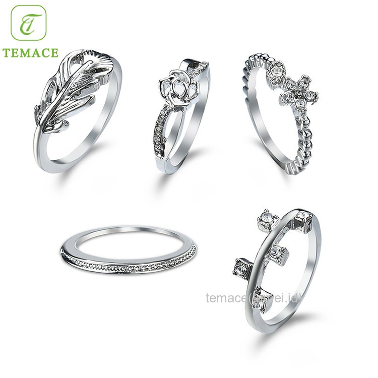 Cincin titanium Set Berlian Imitasi Elegan Korea Wanita 5pc