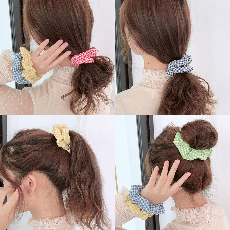 AGG-259 Ikat Rambut Scrunchie Ikat Rambut Motif Kotak , Satin dan Vintage Ikat Rambut Cepol Murah