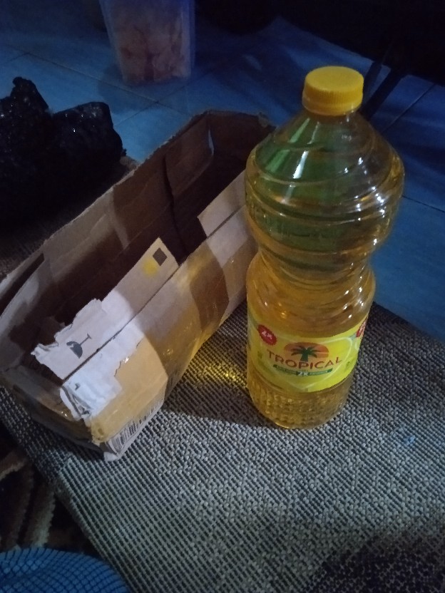 Tokoyani Minyak Goreng Tropical Botol 2 Liter