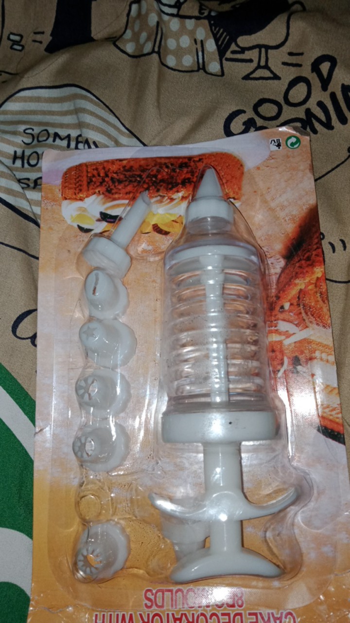 Spuit Alat Hias Kue 8 In 1 Suntikan Cake Decoration Set Peralatan Hias Kue Hias Tart Kue Kering Unik