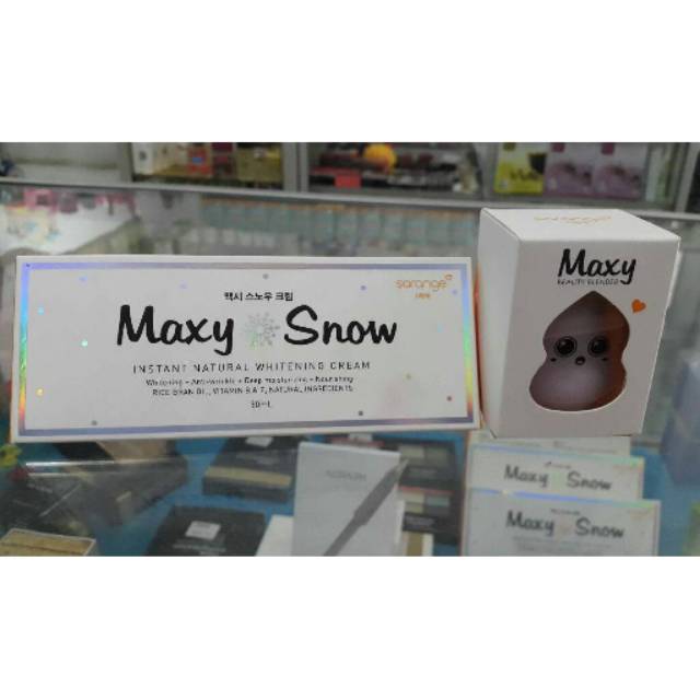 Sarange Maxy Snow + Beauty Blender