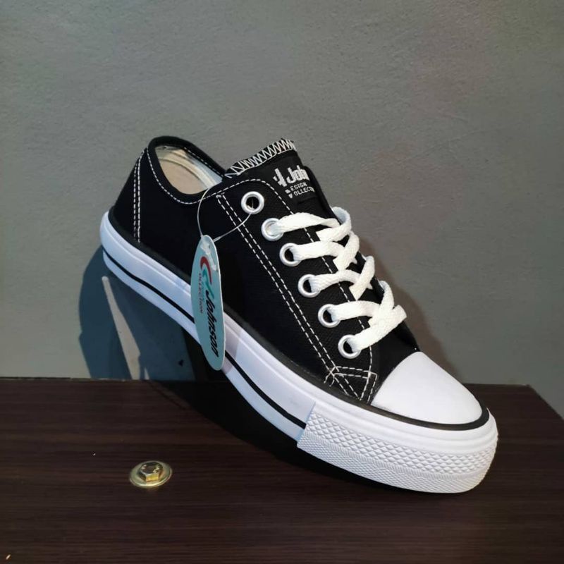 Johnson Basic LowCut (LC) Black White