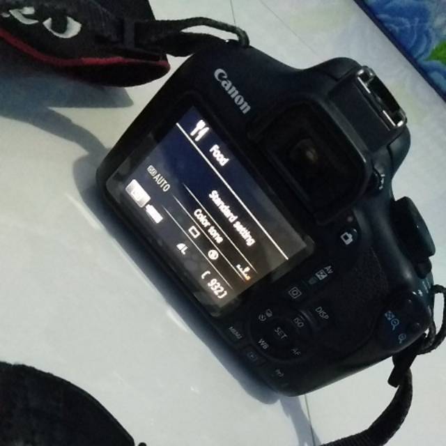 Canon EOS 1300D