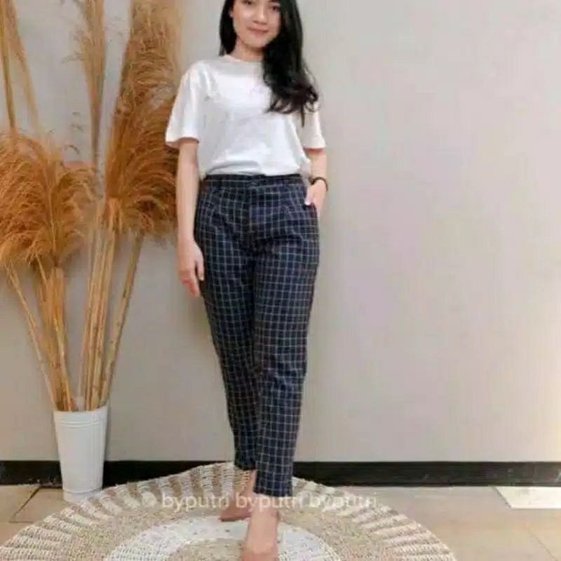 TARTAN PANTS STRADIVA /GESYA PANTS TARTAN / CELANA PANJANG WANITA MOTIF KOTAK DAN SALUR