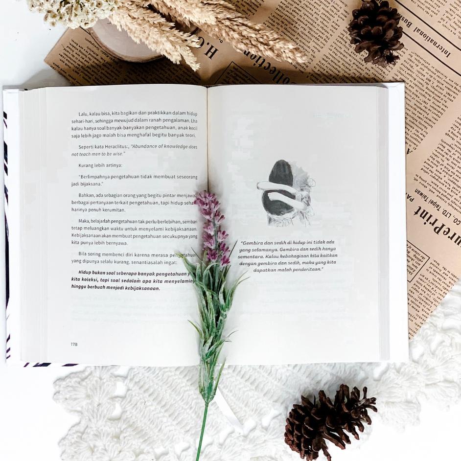 Hadir Termurah Charissa Publisher - [Paket Eksklusif] Buku Tenang di Tengah Gelombang - Adjie Santosoputro-7