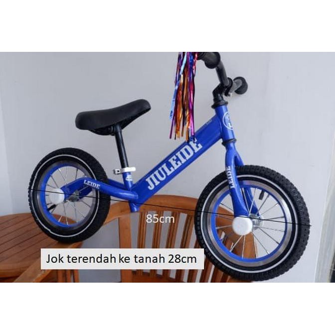 strider balance bike 14 inch