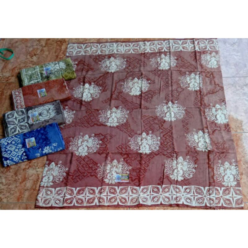 SARUNG AQIL PUTRI/ SARUNG AQIL /SARUNG BATIK/SARUNG GLOYOR