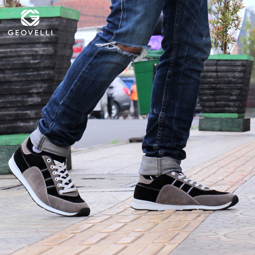 SEPATU SNEAKERS PRIA OLAHRAGA LARI SEPATU SNEAKER COWOK SEPATU SNEAKERS RUNNING PRIA BERKUALITAS