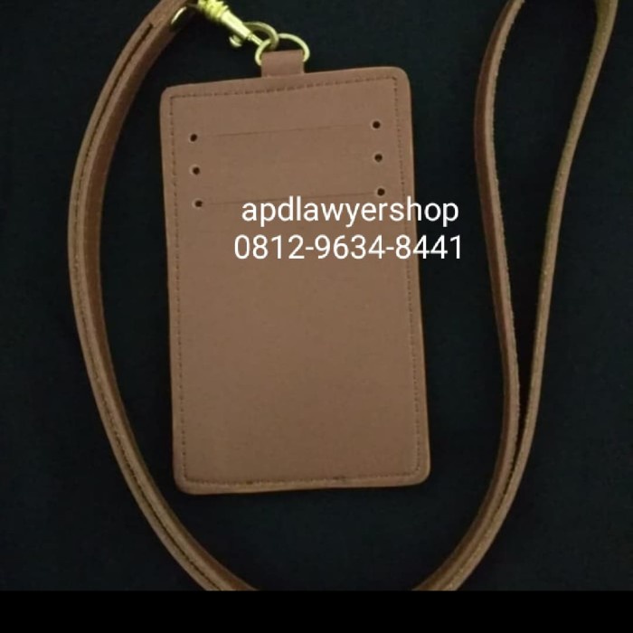 

Star Name Tag Id Card Kartu Tali Kulit Coklat 4 Slot Card Kwalitas Bagus Promo