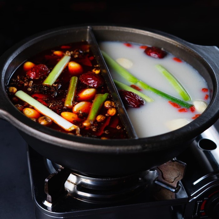 

Spesial Promo - Malatang Hot Pot Base Soup By Golden Monkey (Bumbu Kuah Mala)