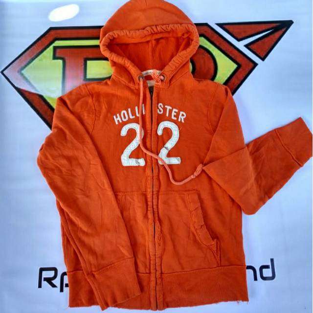 Second switer Hollister