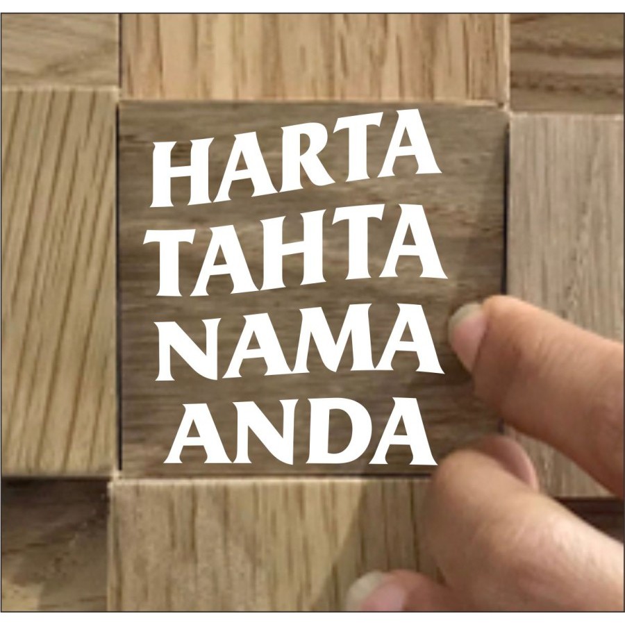 

Cutting Sticker HARTA TAHTA NAMA CUSTOM - Putih, 6x7 cm