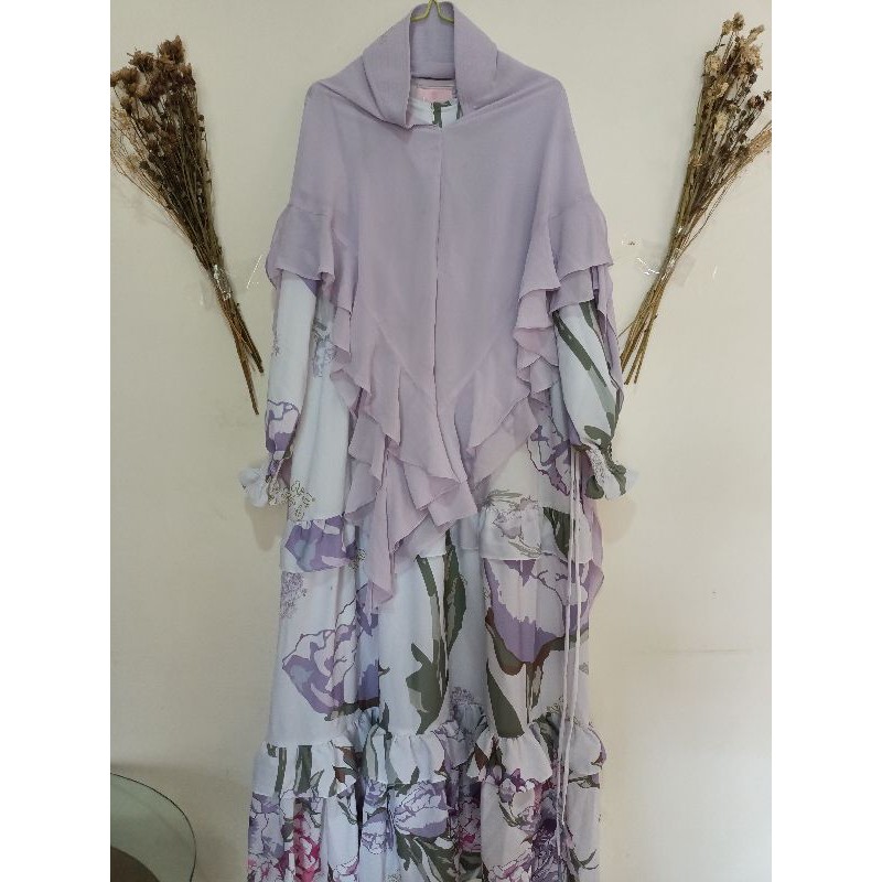 preloved New Ys Signature lavender