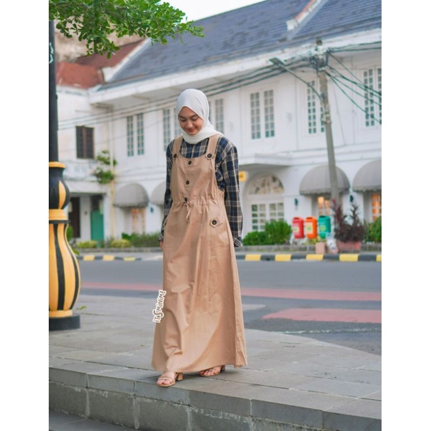 Overall Wanita Gwiyomi Model Rok Lebar