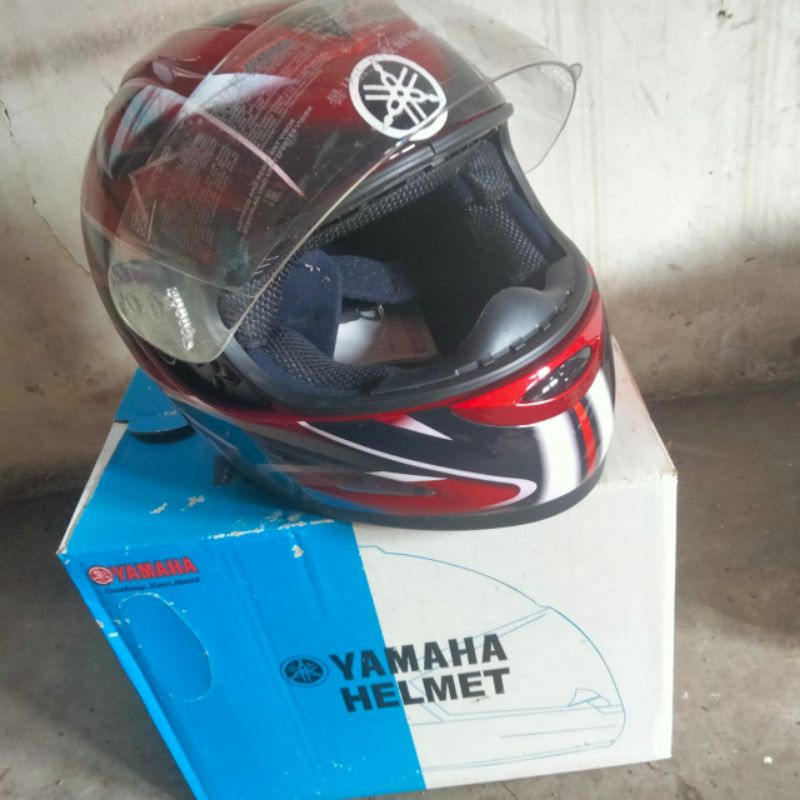ready...HELM ORI YAMAHA WARNA SESUAI GAMBAR+BOX
