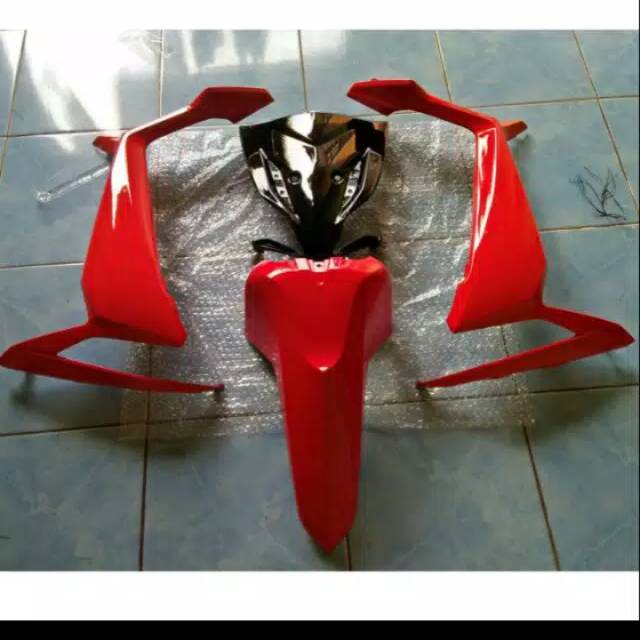 Sayap samping plus Dasih depan Supra x 125 fi fuul set