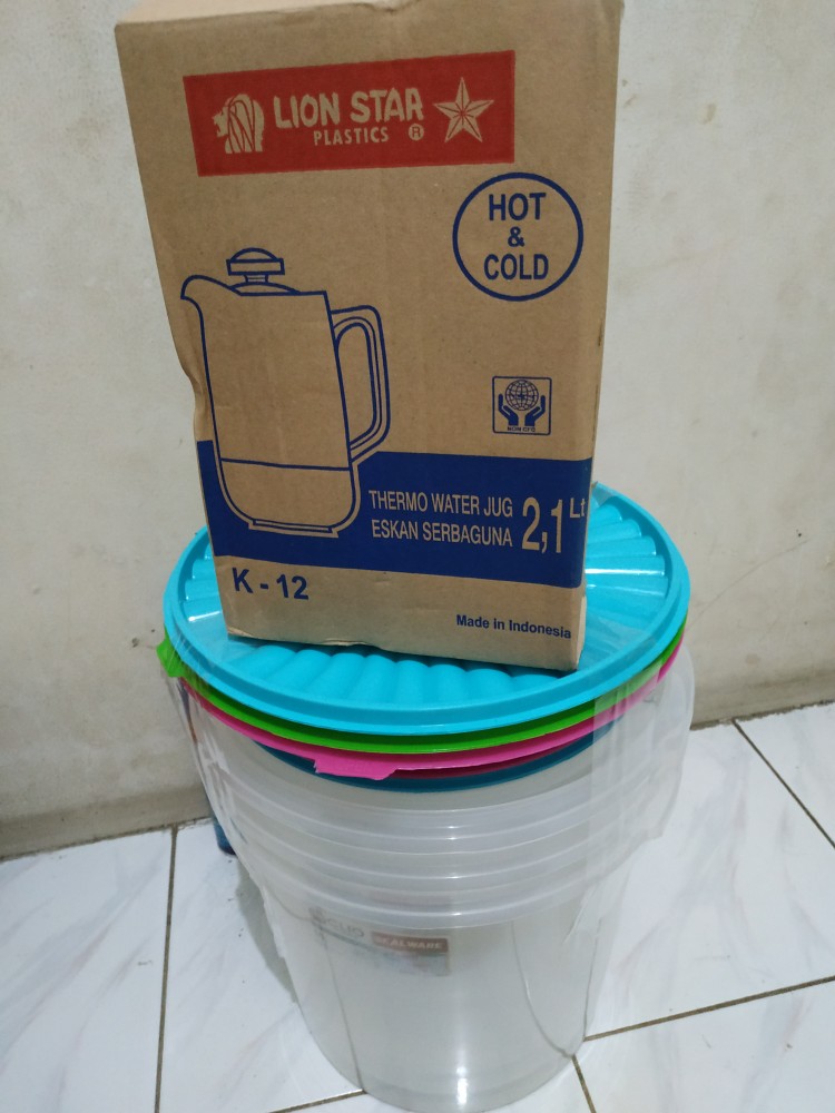 Teko Eskan Termos Lion Star Plastik 2,1 Liter