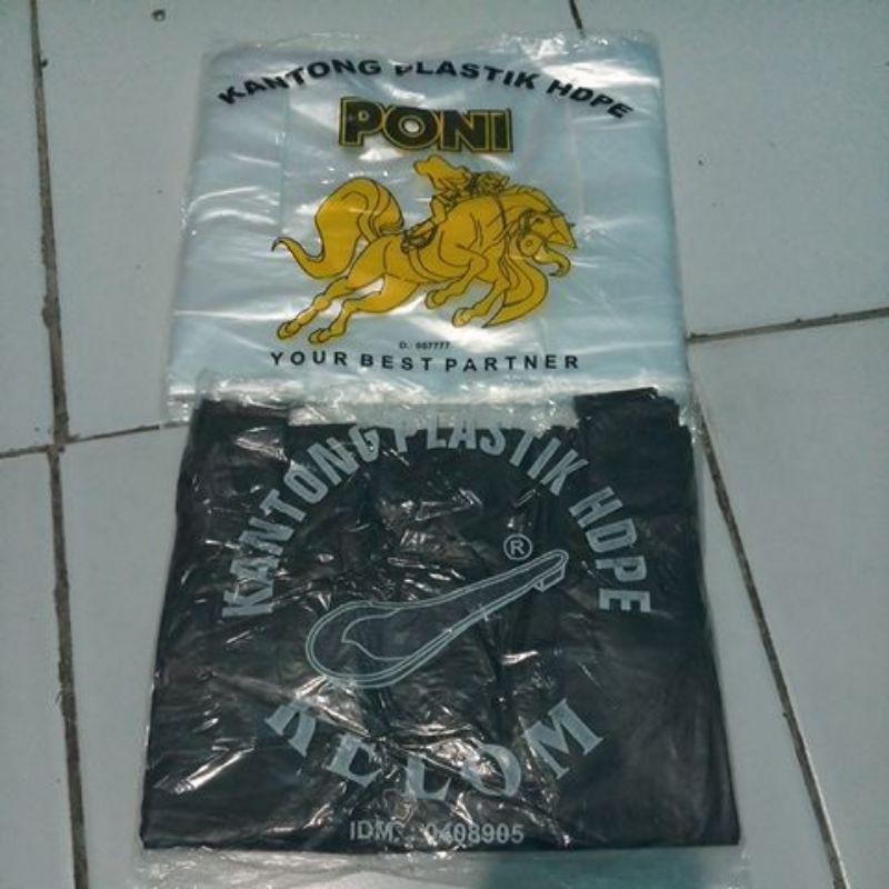 Kantong Plastik Kresek uk 24