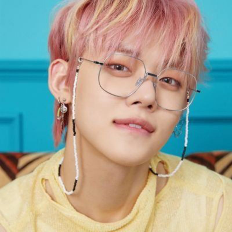 tali kacamata yeonjun K-Pop idol Korea | strap masker | tali masker yeonjun