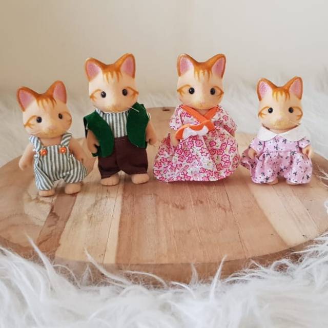 sylvanian ginger cat + pig triplet
