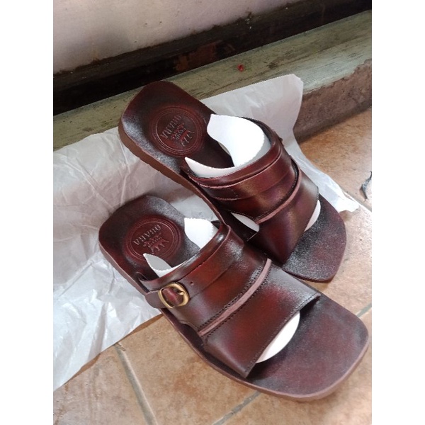 Sandal  pria kulit asli coklat tua 38 39 40 41 42 43 slop sendal cowok dewasa bahan kulit sapi  sol karet kokop original casual murah kekinian 100% terbaru coklat berkualitas