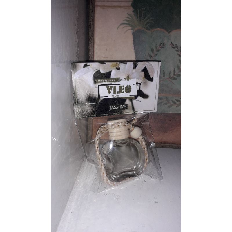 VLEO PENGHARUM MOBIL PEWANGI MOBIL RUANGAN GANTUNG APEL BOTOL  KOPI BALI LEMON STRAWBERRY PERMEN KARET BACCARAT