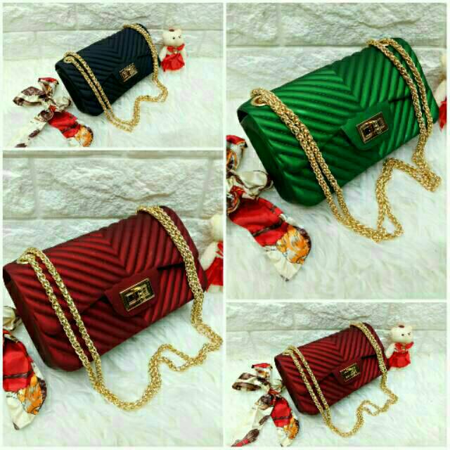 CHANEL CHEVRON JELLY MATTE SIZE 22