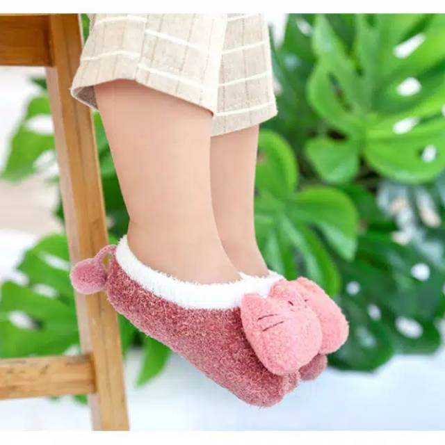 Kaos Kaki Bayi Import / Kaos Kaki Bulu Bayi Karakter Hewan Lucu