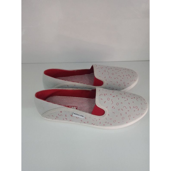 Sepatu Wanita Bata Original Bahan Canvas