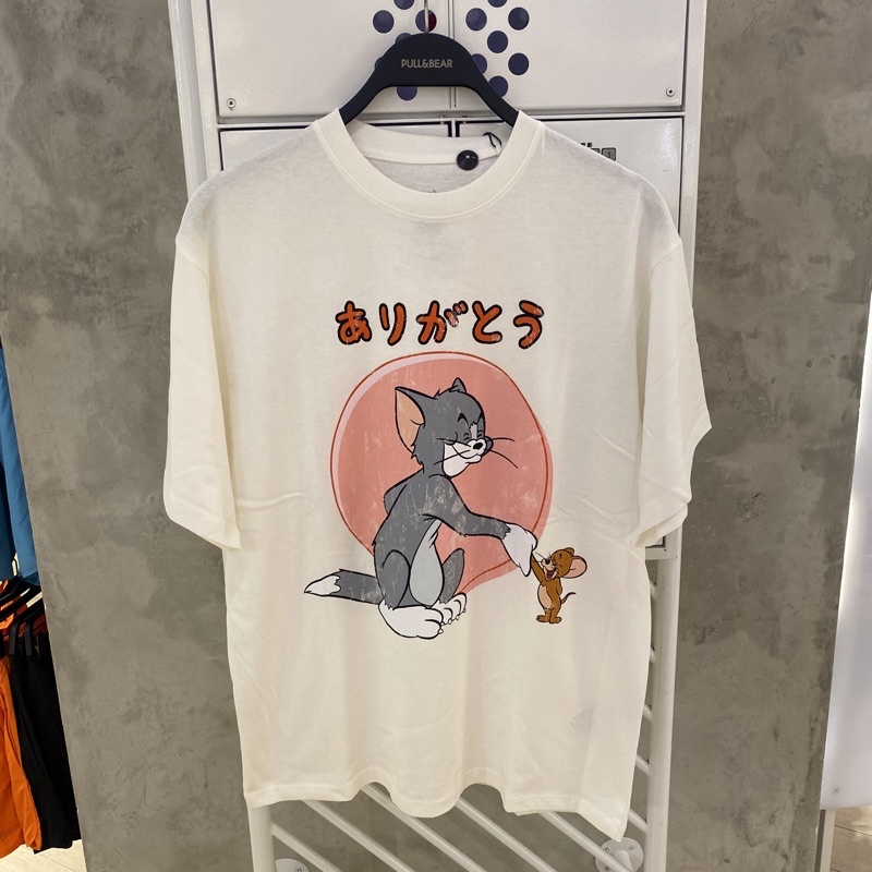 Kaos Pull&Bear x Tom Jerry Cowok Original Store