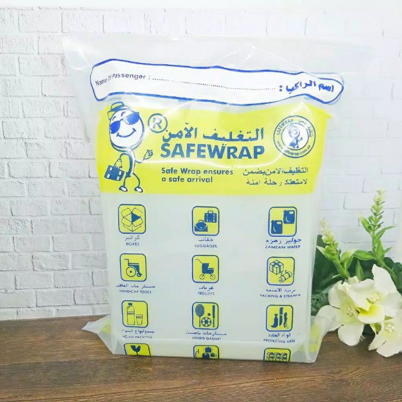 

Air Zamzam Asli 1 Liter Asli / zam zam water original Saudi Arabia