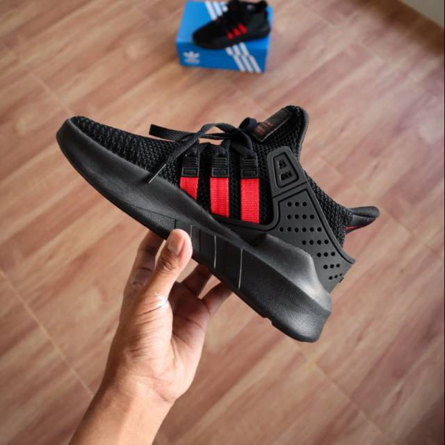 Adidas eqt bask adv bred
