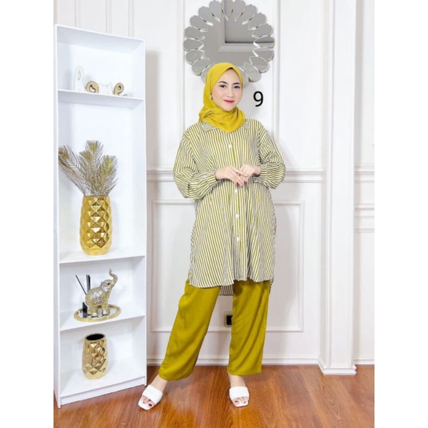 ONE SET AMIRA BY KANAYA