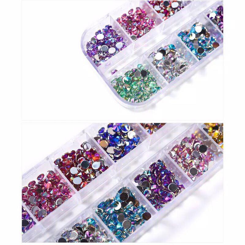 Bling 2mm Warna Campuran Nail Art Tips Acrylic Manicure Nails + Case