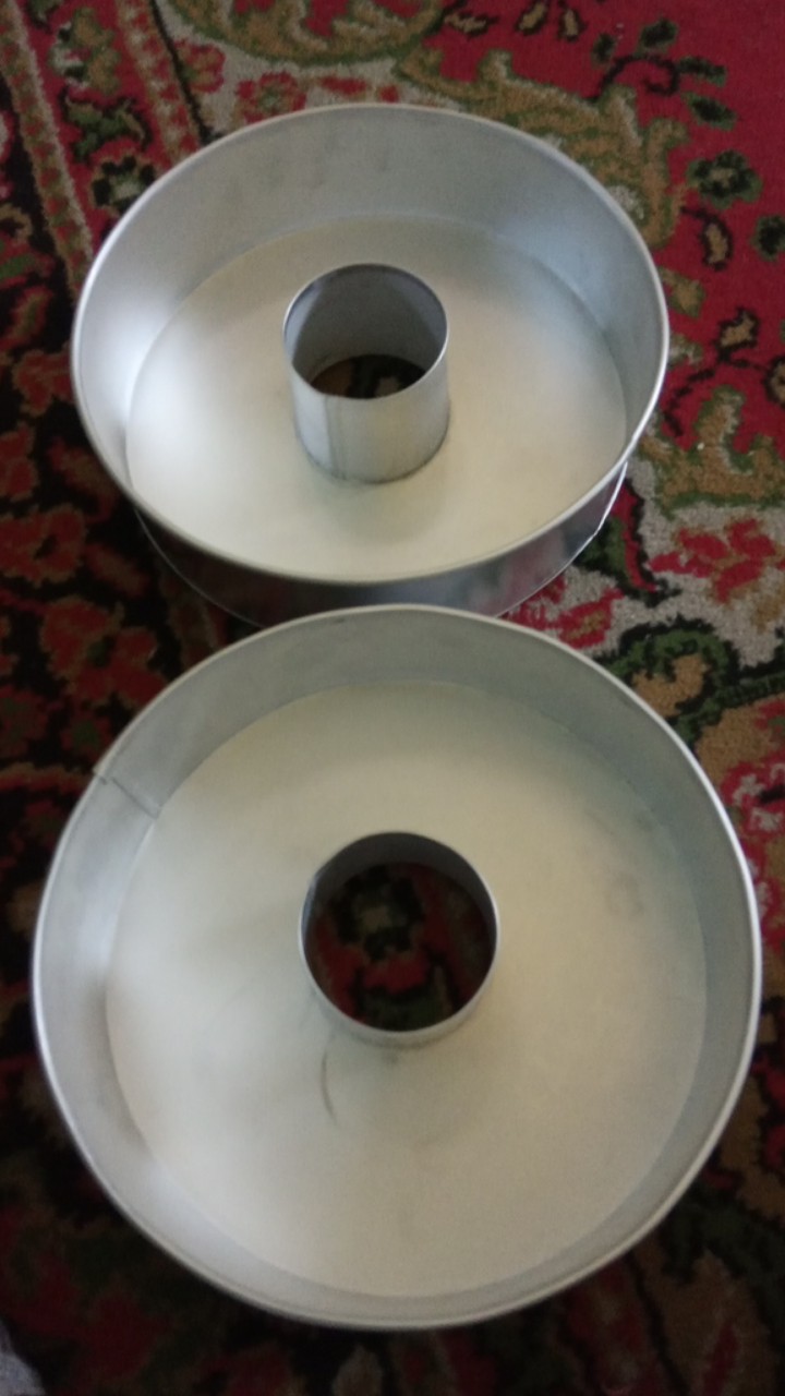 Dakontasik - Loyang Kue Tart Bolu Cake Diameter 18 Bolong Tengah Polos Tanpa Sekat