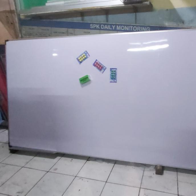 WHITEBOARD BESAR MAGNET 120 X 240