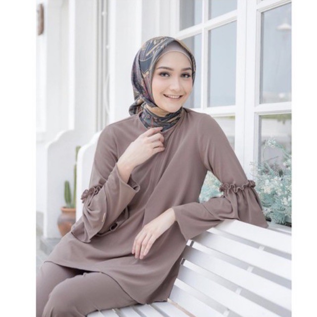 Alamanda Knit Salt M by Wearing Klamby