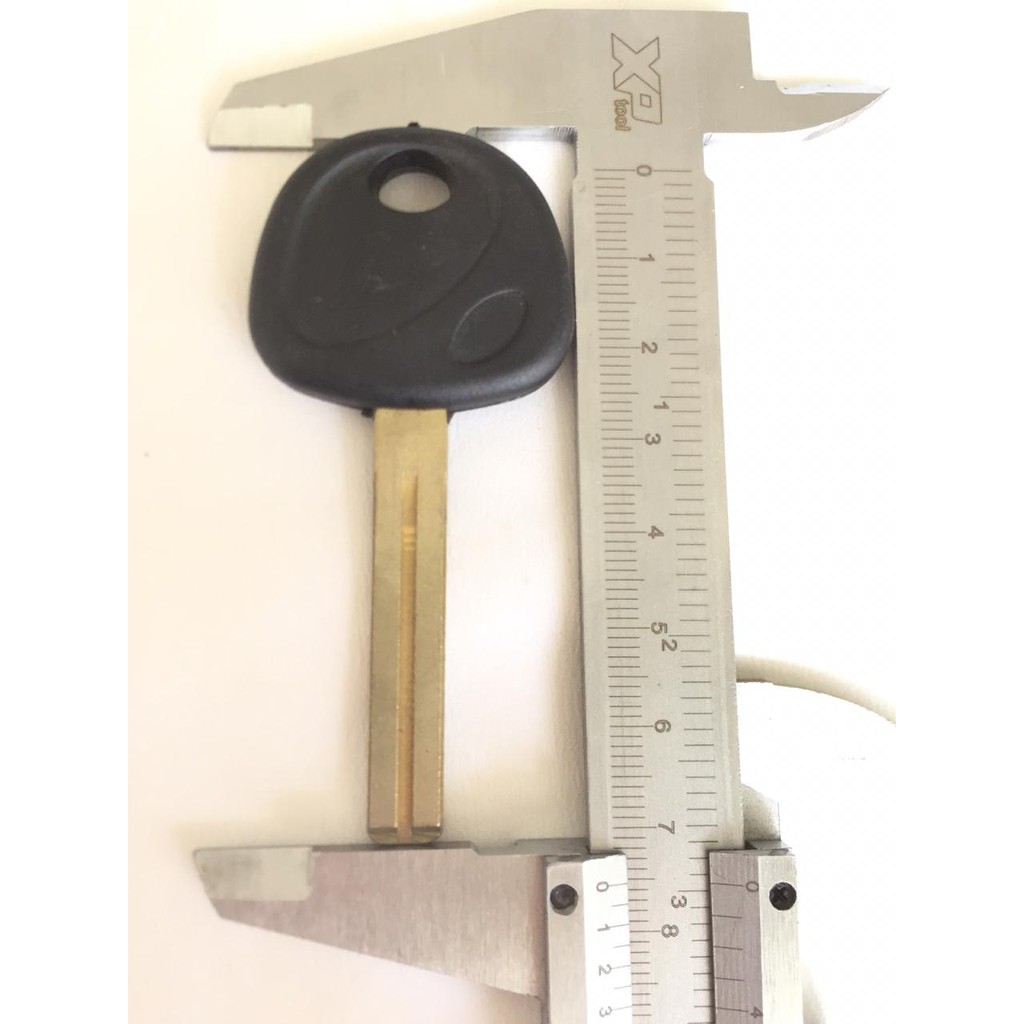 [BAYAR DI TEMPAT] Bahan Kunci Cadangan Mobil KIA Picanto Tengah Karet Kontak Duplikat keyblank